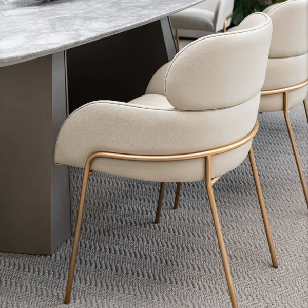 3197 Silla Julian 1 jpg